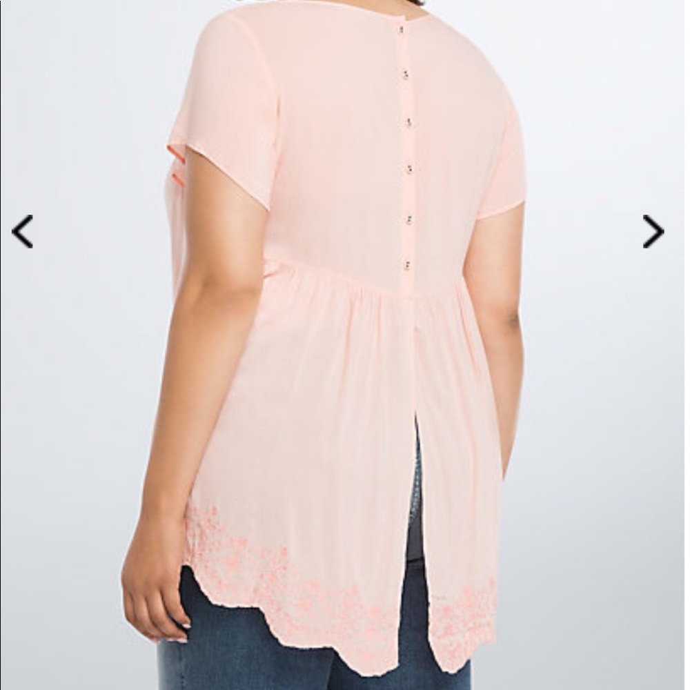 Torrid blouse - split back - sz 1= 14/16